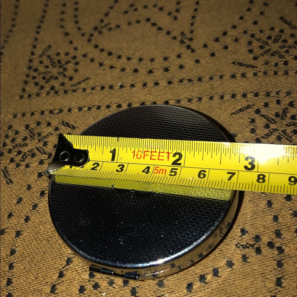 Brighton Compact Mirror - Picture 12 of 12